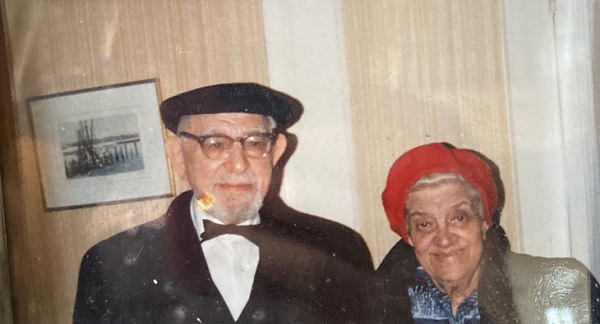 Rabbi Shimon Langer and his wife Caroline Rabbi Shimon Langer and his wife Caroline