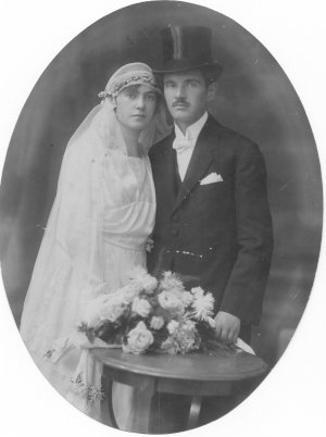 Aron Grunhut and wife Etel Aron Grunhut and wife Etel