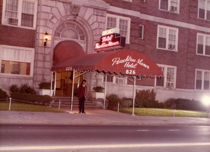 Martin Luther King Jr. and his wife, Coretta, were guests at the American, along with President Richard Nixon, Elvis Presley, Pearl Bailey, Carol Channing and other luminaries. Martin Luther King Jr. and his wife, Coretta, were guests at the American, along with President Richard Nixon, Elvis Presley, Pearl Bailey, Carol Channing and other luminaries.