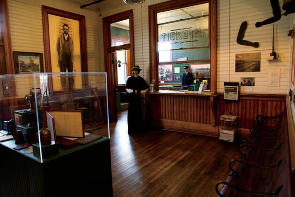 Etowah L&N Depot & Railroad Museum
