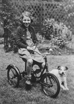 Rella Hudes in her new home in Sheffield, England, on the day after her arrival from Vienna in 1939.